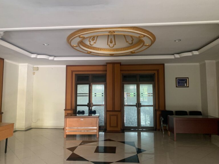 GEDUNG-KI-MANGUN-SARKORO-2