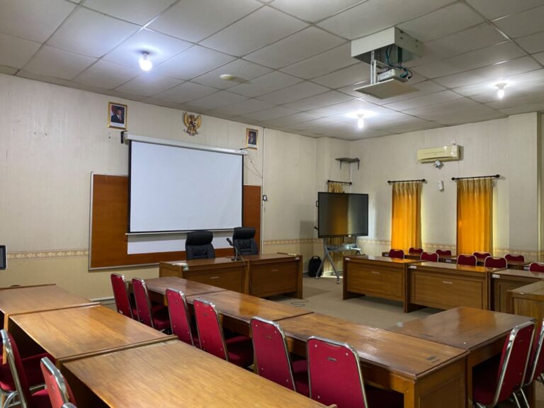 RUANG-RAPAT-2